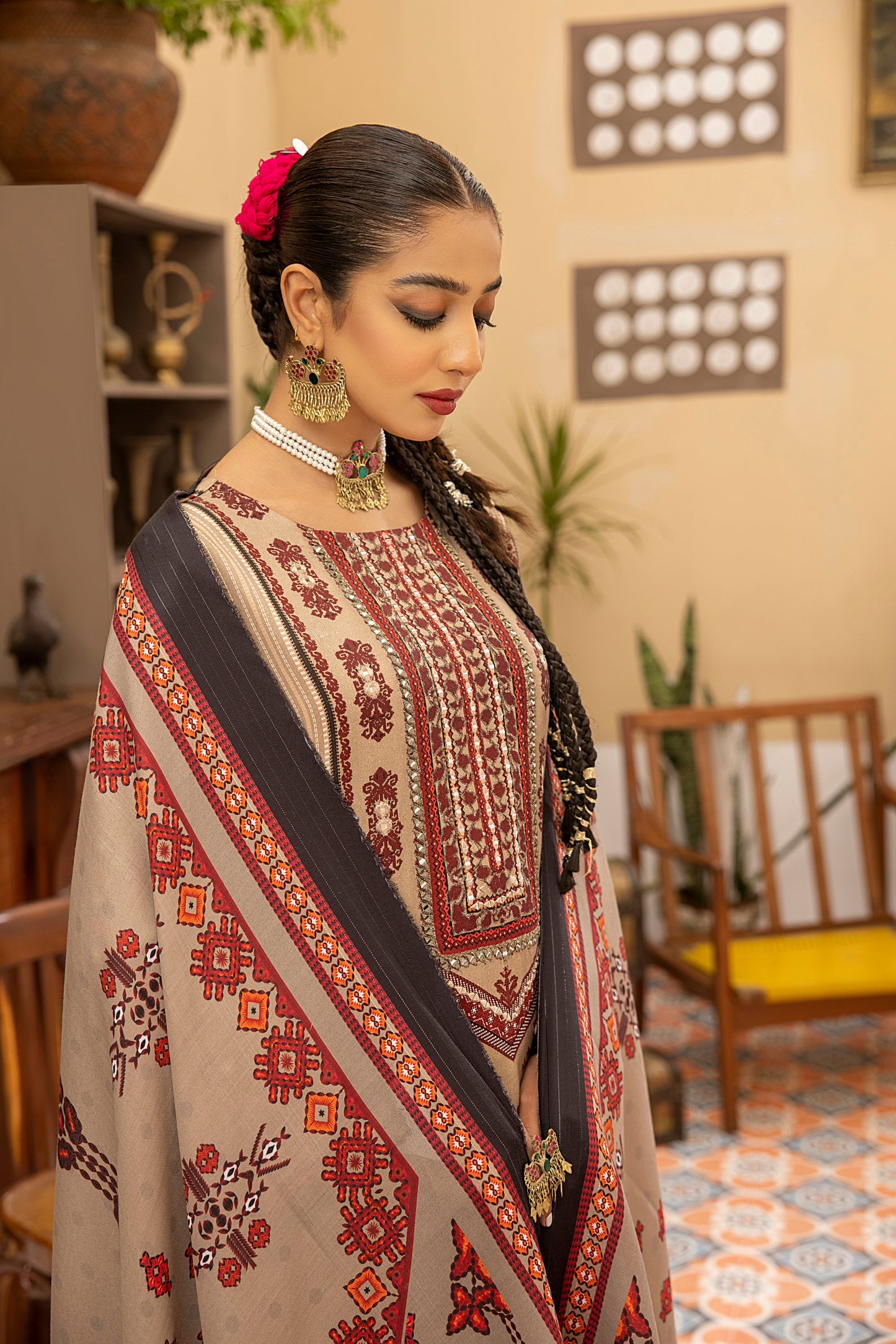 Zohra  3 Piece  Stitched [Dhanak]