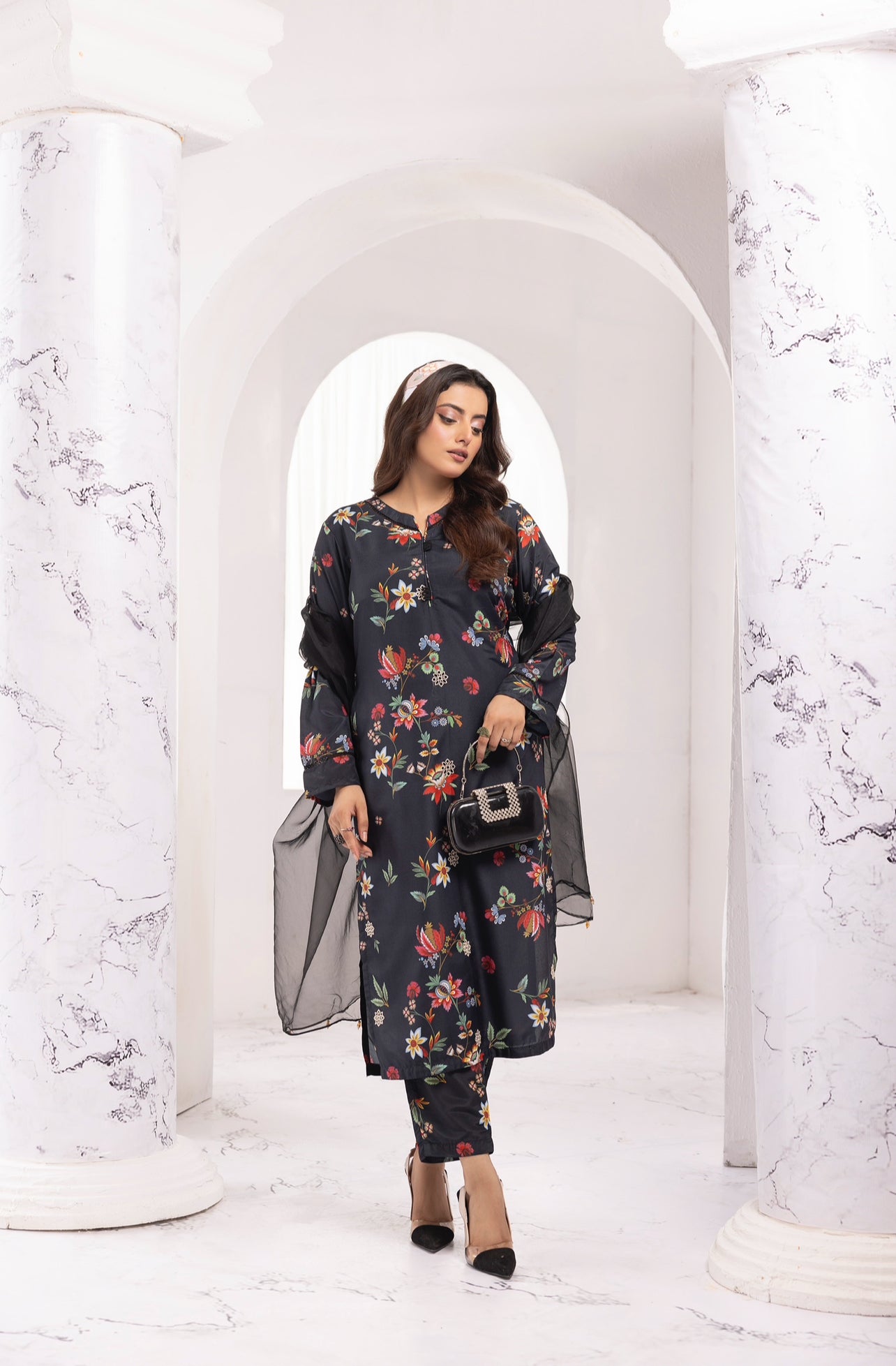 3 Piece Ready To Wear Viscose ChickenKari Printed Suit